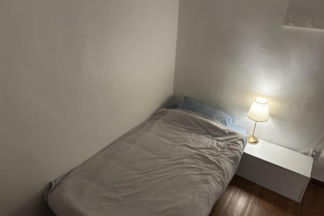 Photo of Bedroom in Geoyeo-dong