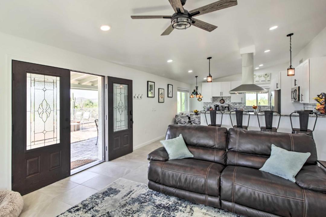 Photo of Livingroom in Tucson