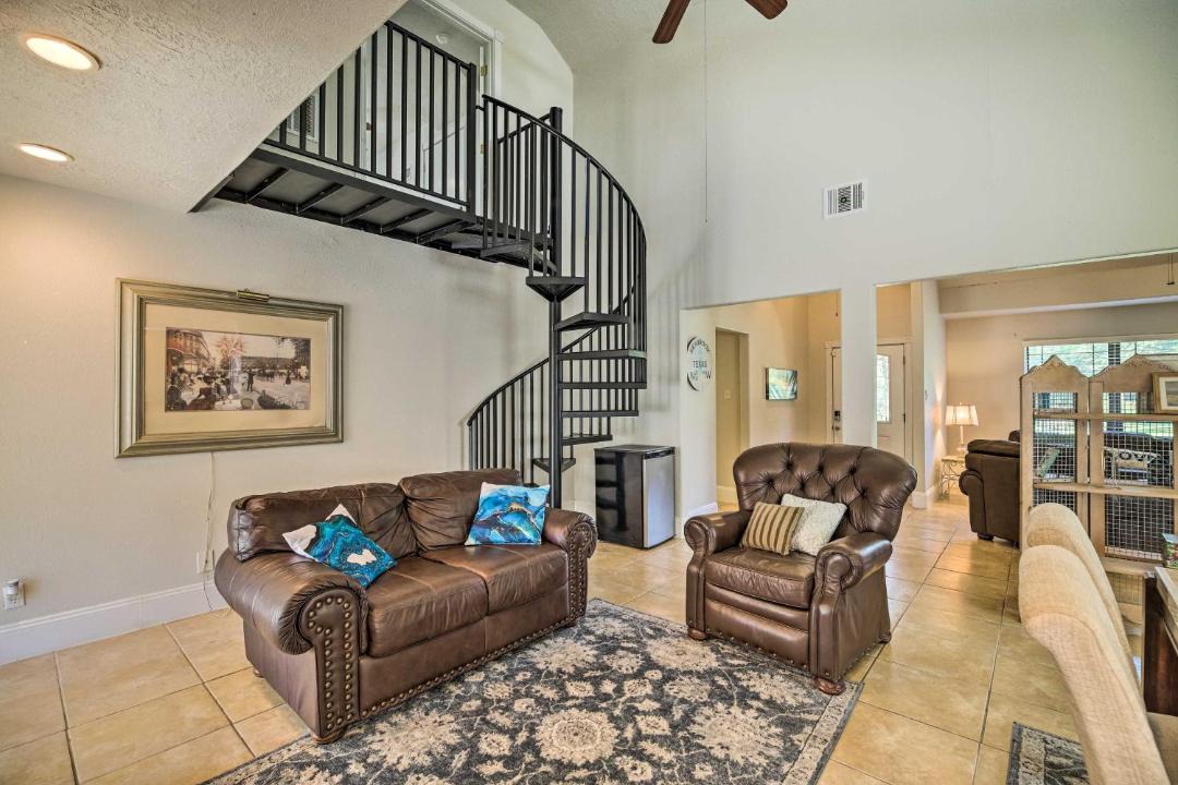 Photo of Livingroom in El Lago