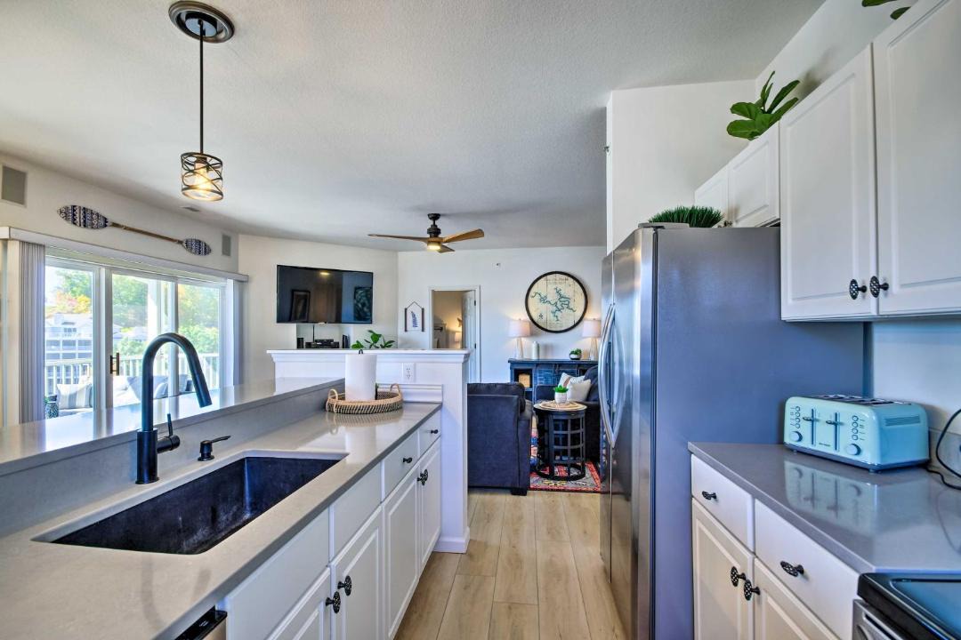 Photo of Kitchen in Village of Four Seasons