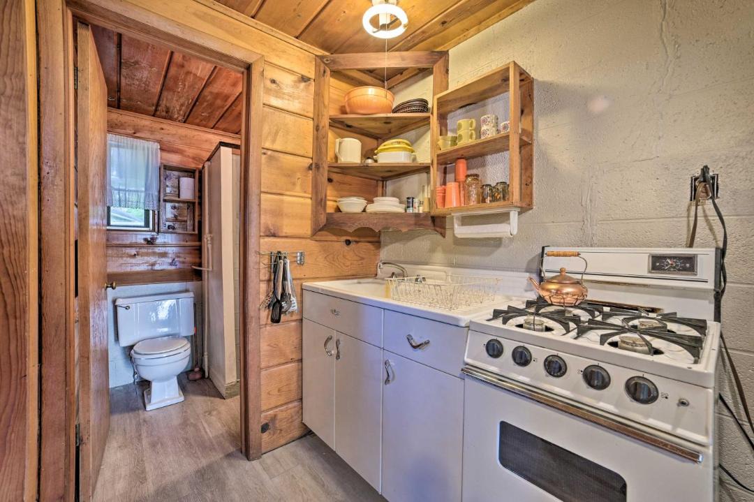 Photo of Kitchen in Houghton Lake