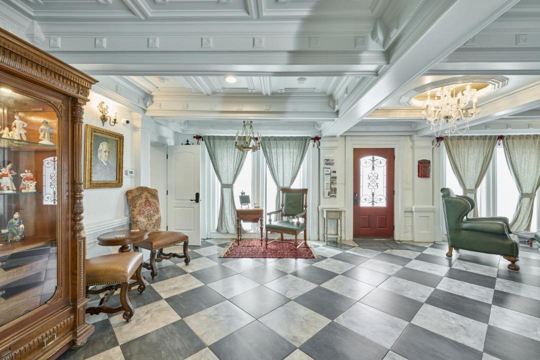 Photo of Livingroom in South Central Houston