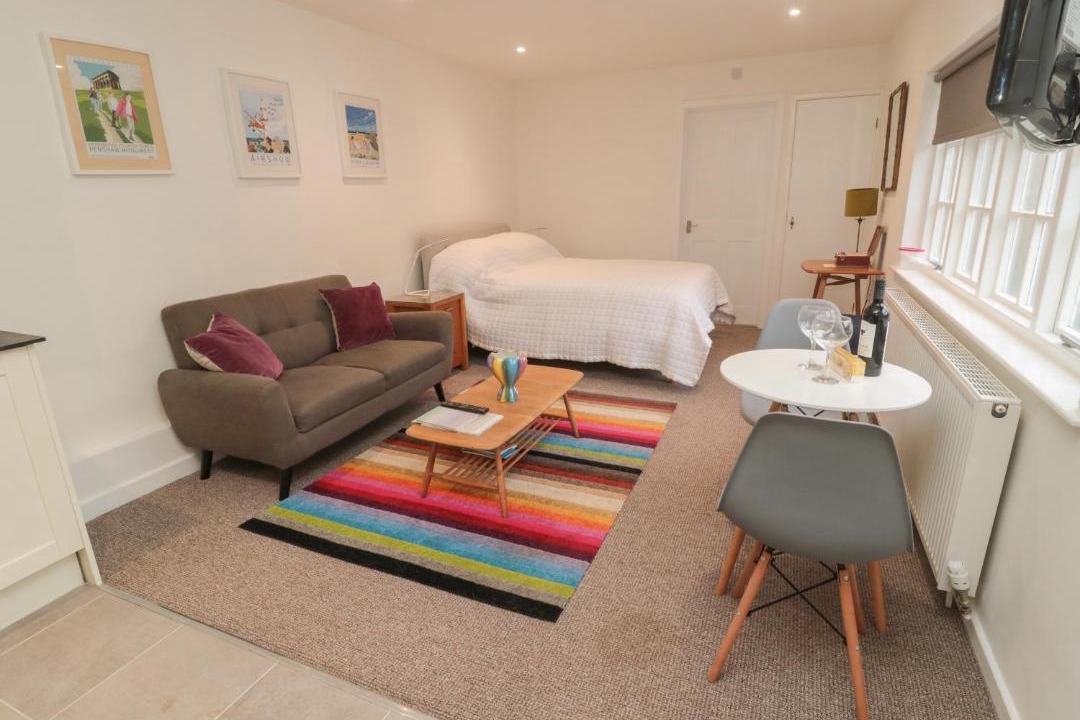 Photo of Livingroom in Ford