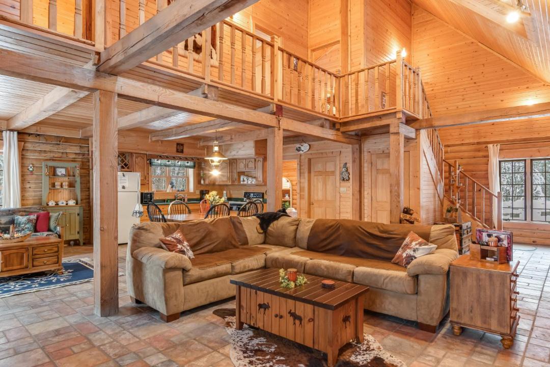 Photo of Livingroom in Mauston