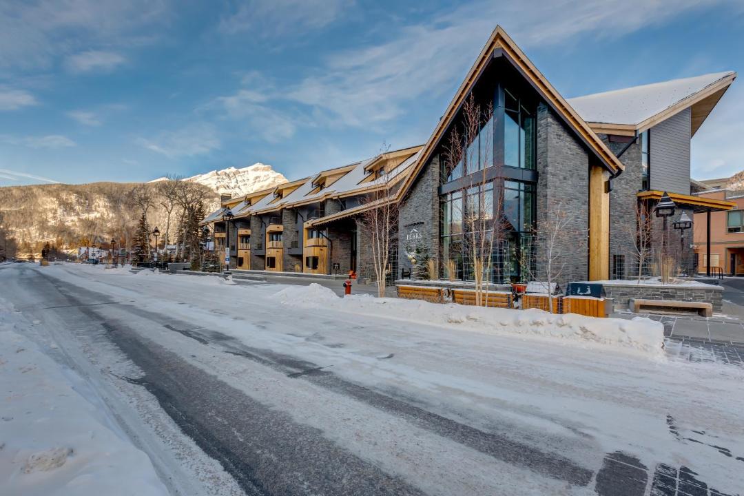 Photo of Others in Banff