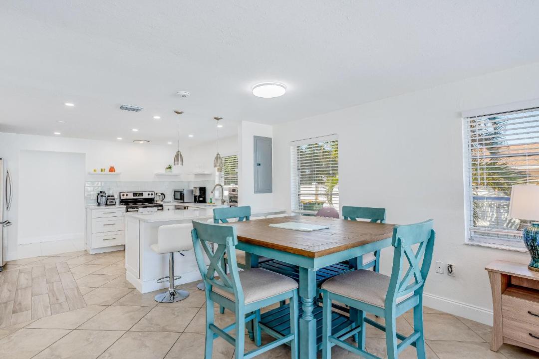 Photo of Livingroom in Naples Park