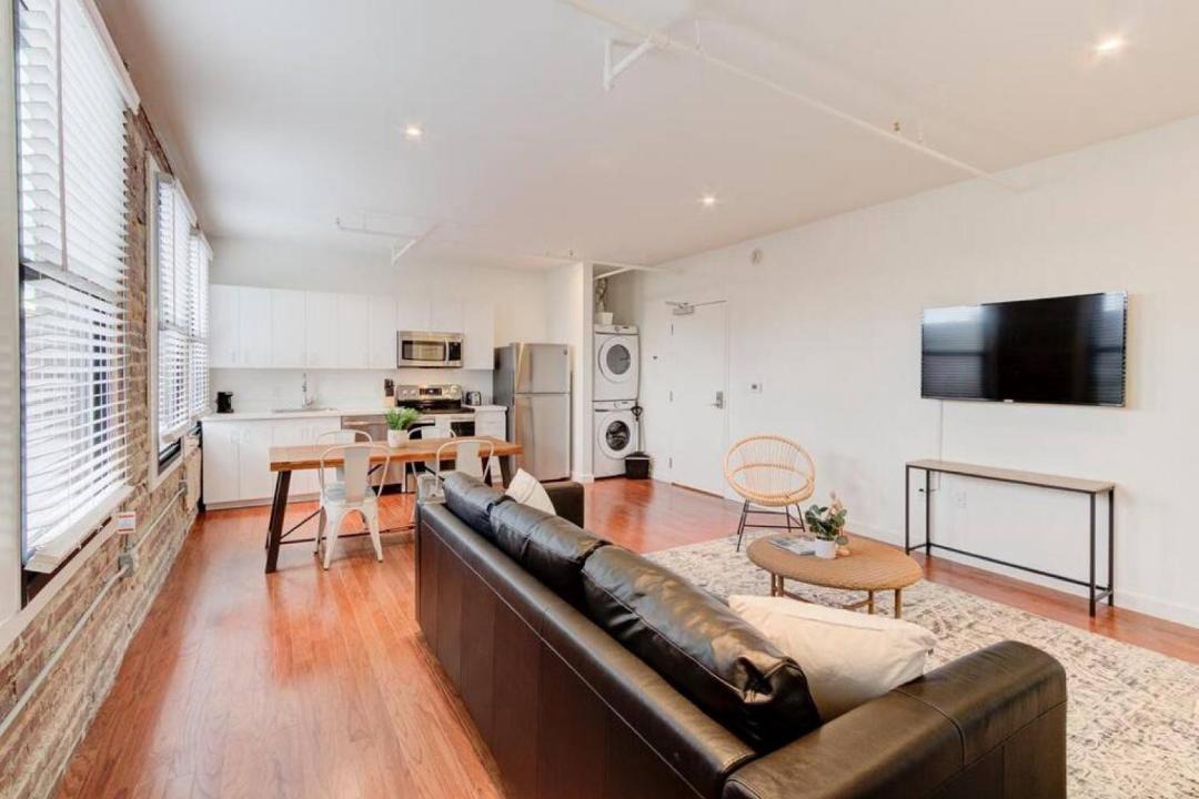 Photo of Livingroom in South Main Historic District