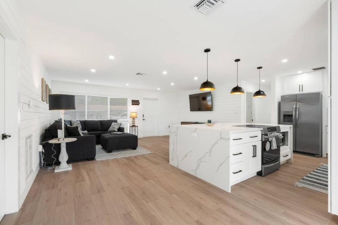 Photo of Livingroom in Deerfield Beach