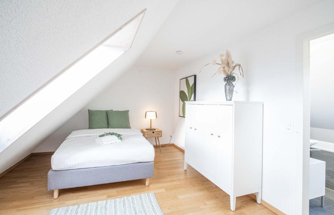 Photo of Bedroom in Hard
