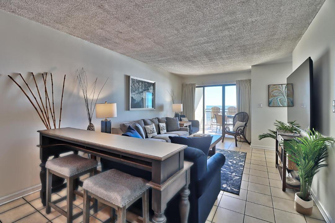 Photo of Livingroom in Crescent Beach