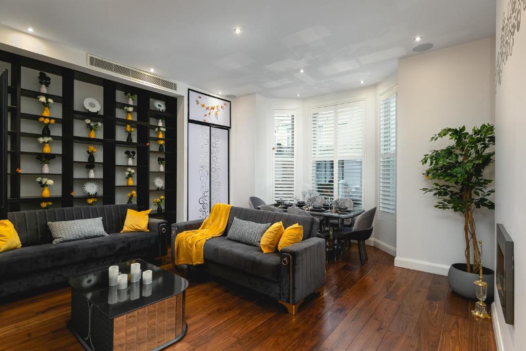 Photo of Livingroom in Redcliffe
