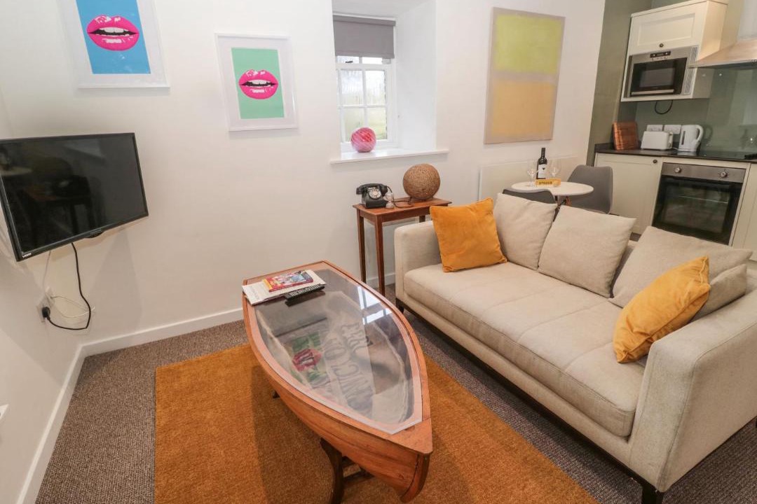 Photo of Livingroom in Ford