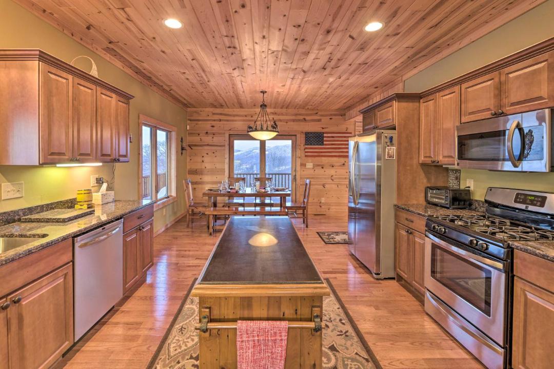 Photo of Kitchen in Mace