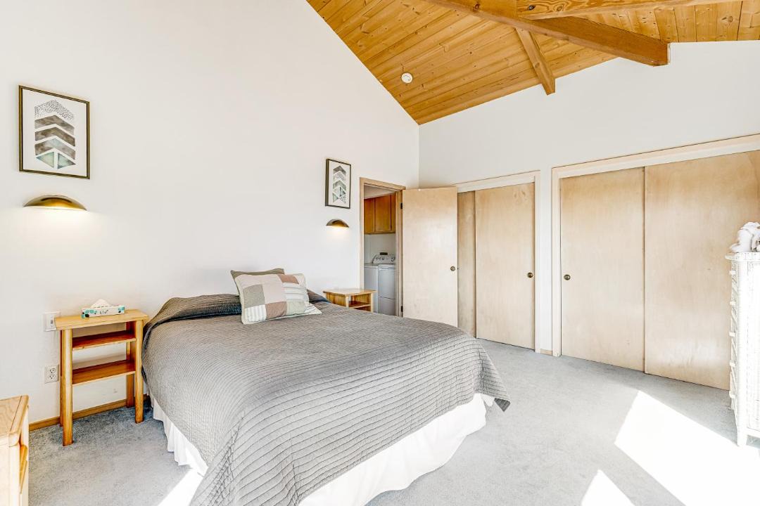 Photo of Bedroom in Sea Ranch