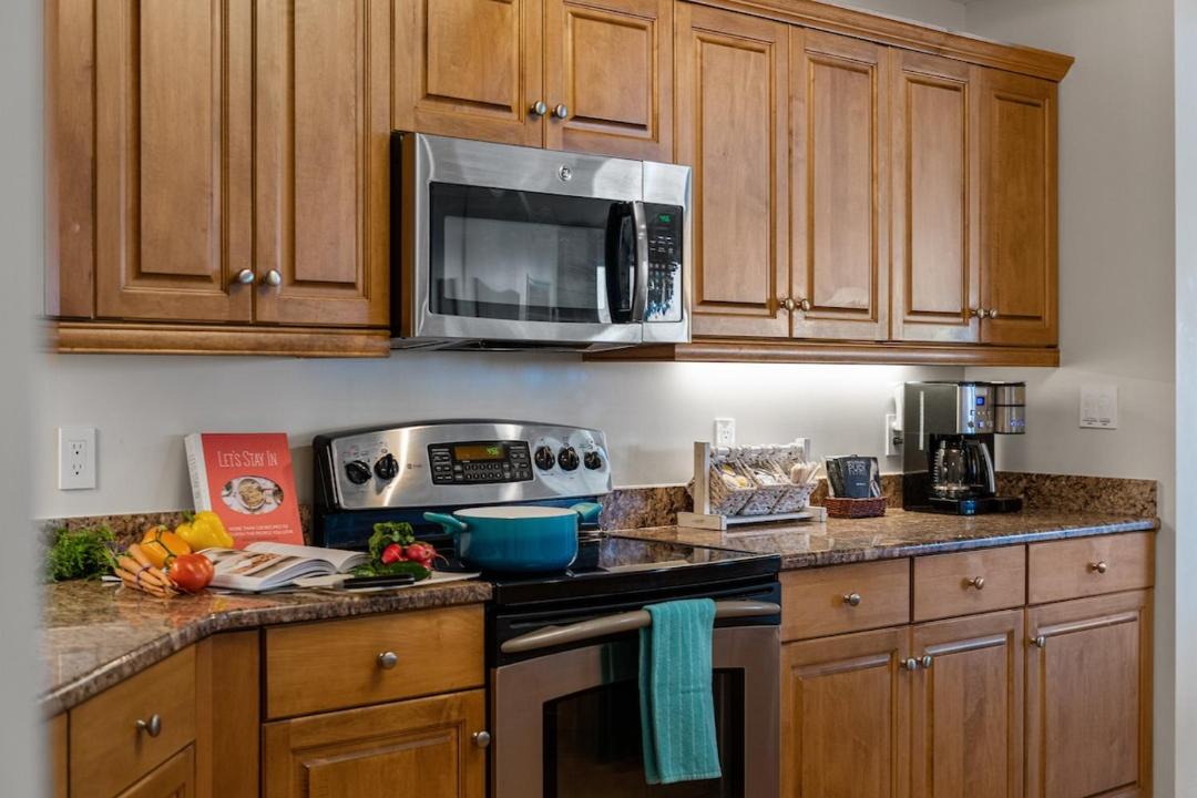 Photo of Kitchen in Arcadian Shores