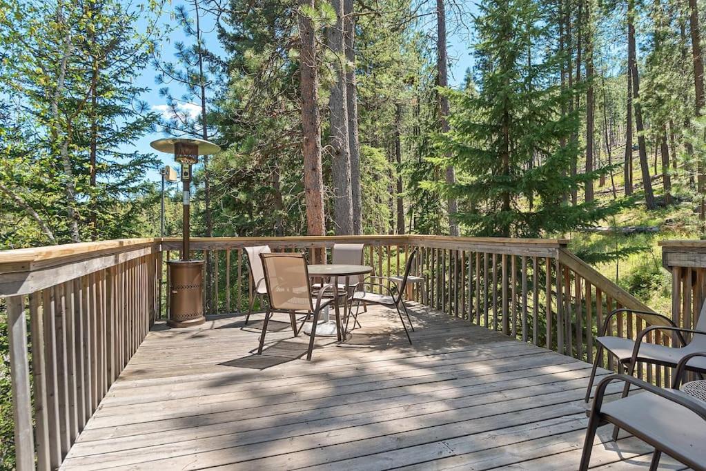 Photo of Patio Balcony in Hill City