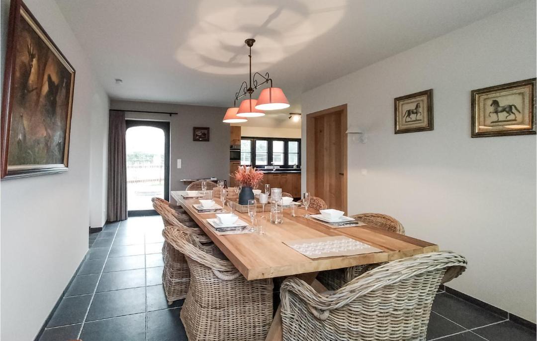 Photo of Livingroom in Knesselare
