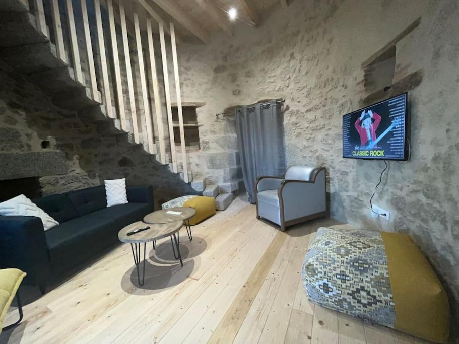 Photo of Livingroom in Neuvy-Bouin