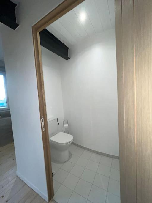 Photo of Bathroom in Neuvy-Bouin