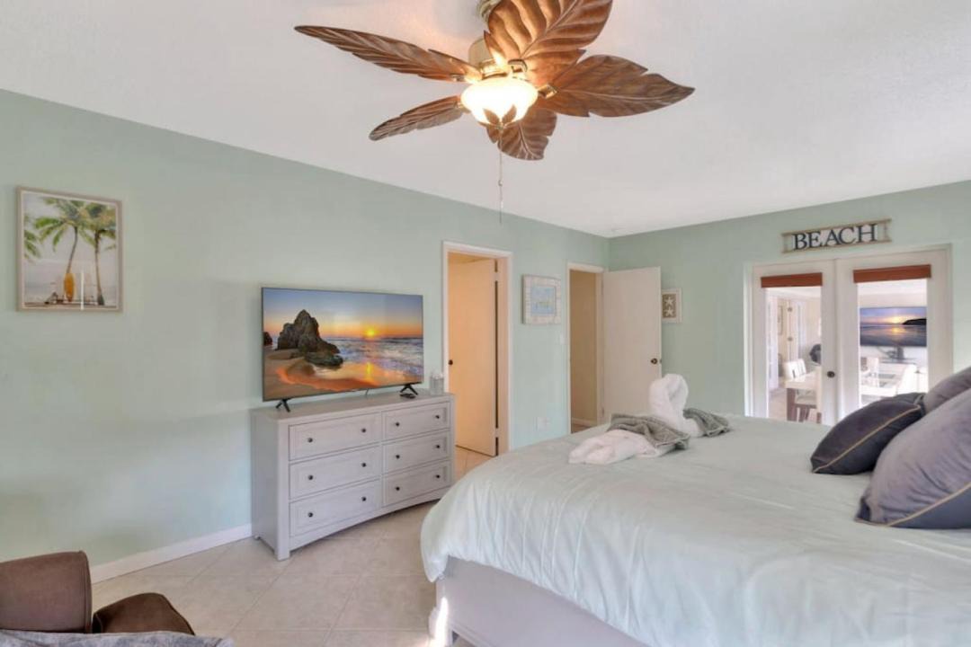 Photo of Bedroom in Deerfield Beach