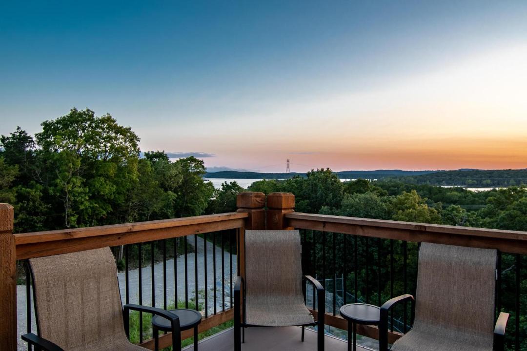 Photo of Patio Balcony in Table Rock