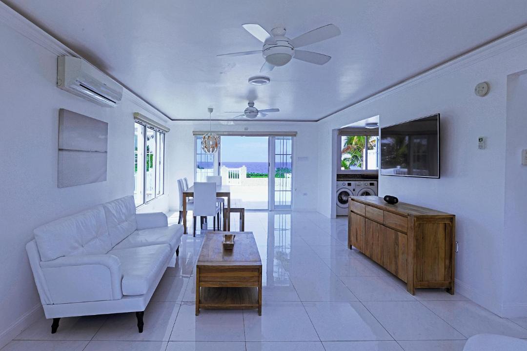 Photo of Others in Orange Bay