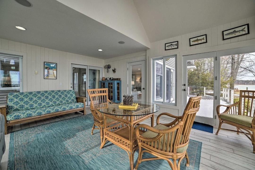 Photo of Livingroom in Northport