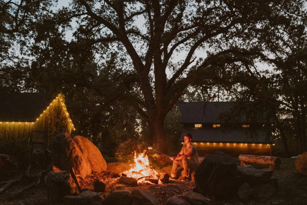 Photo of Others in Mariposa