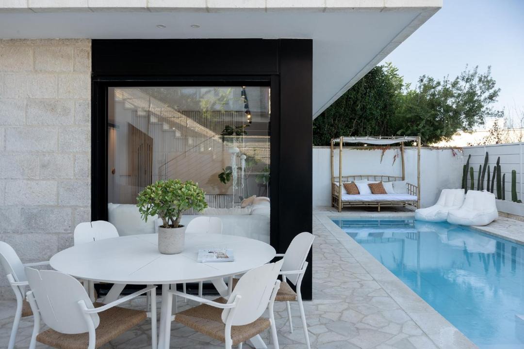 Photo of Patio Balcony in Neve Ilan