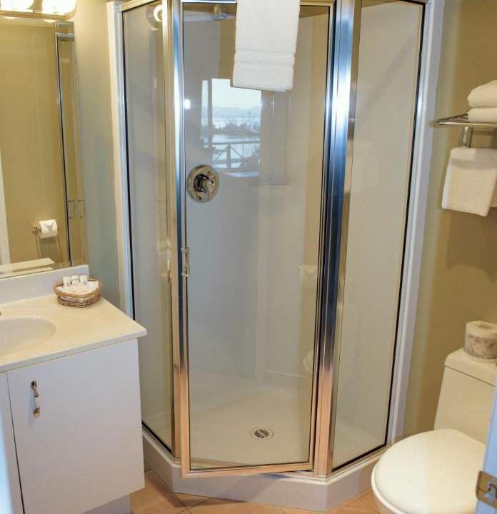 Photo of Bathroom in Port Hardy