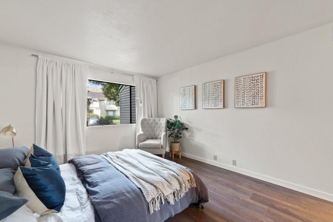 Photo of Bedroom in Arden-Arcade