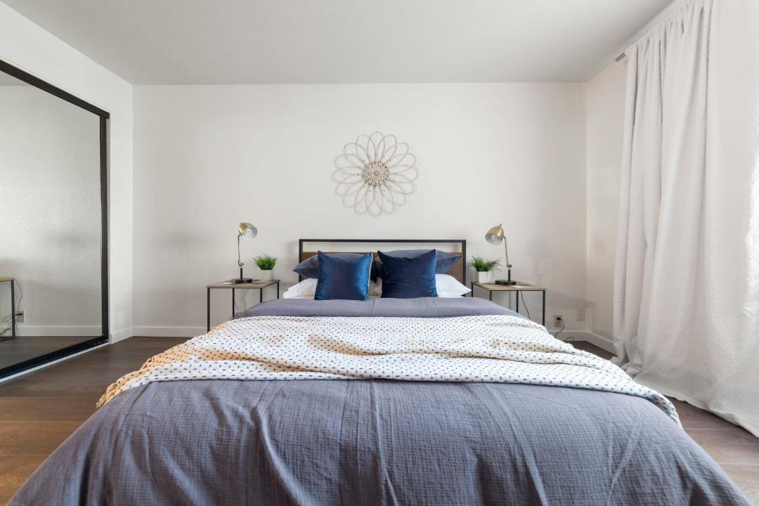 Photo of Bedroom in Arden-Arcade