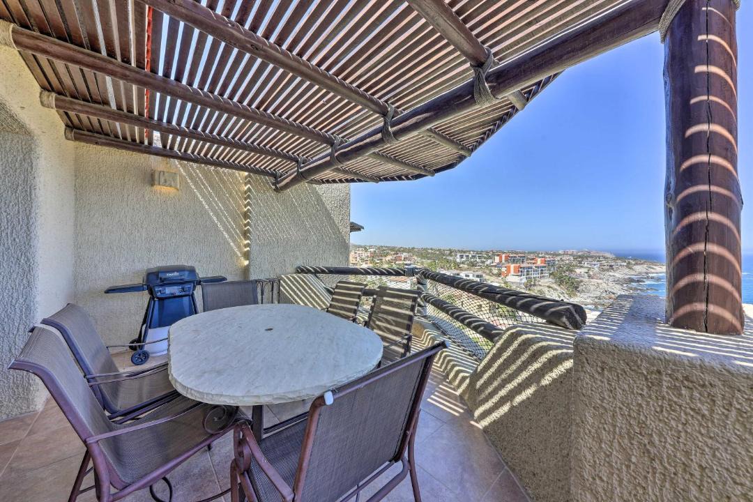 Photo of Patio Balcony in Cabo Bello