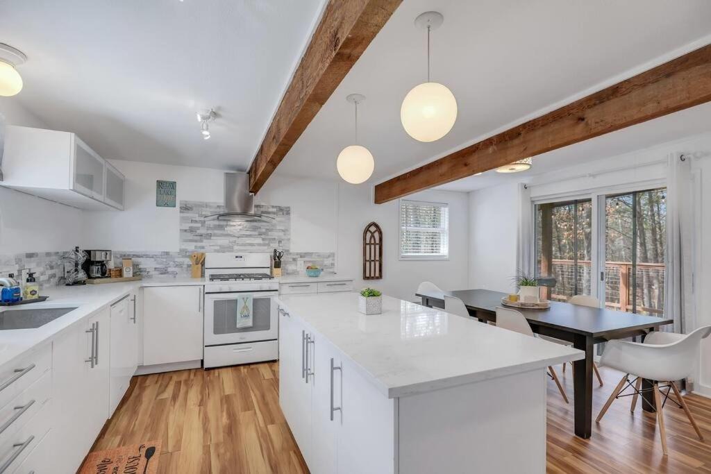 Photo of Kitchen in Pottsboro