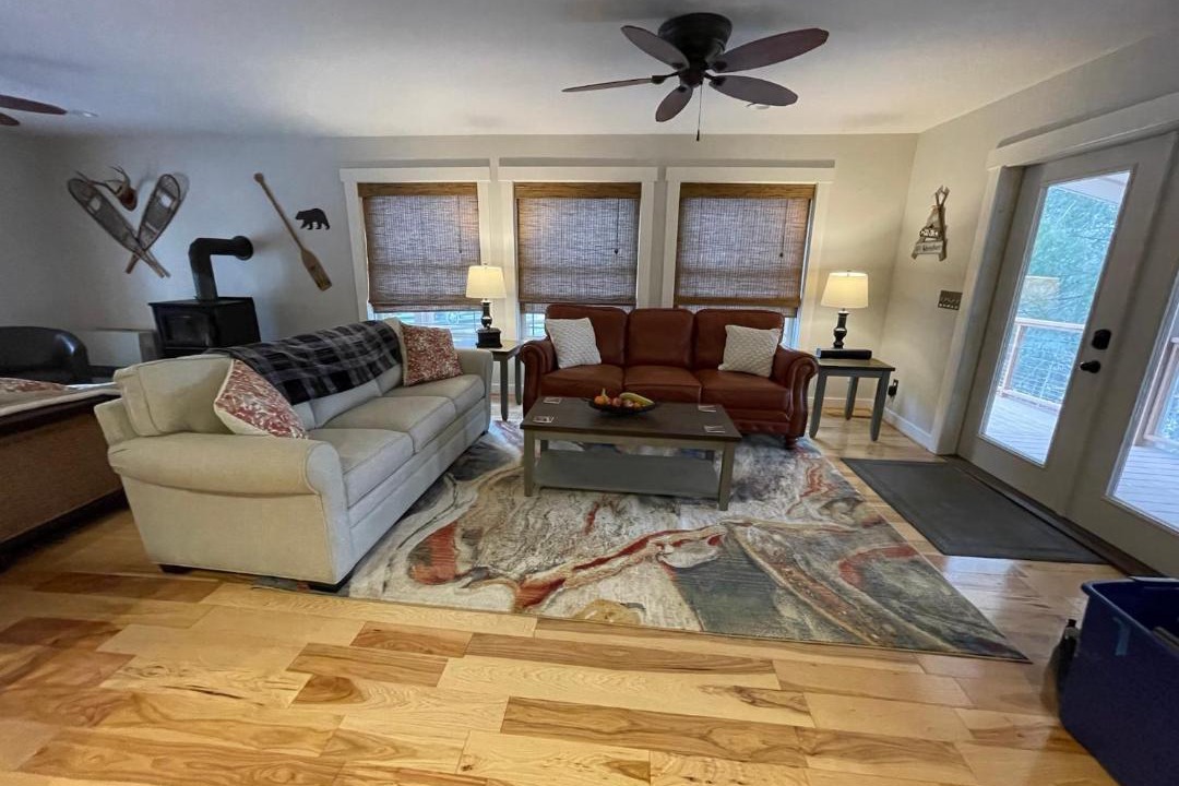 Photo of Livingroom in Flat Top