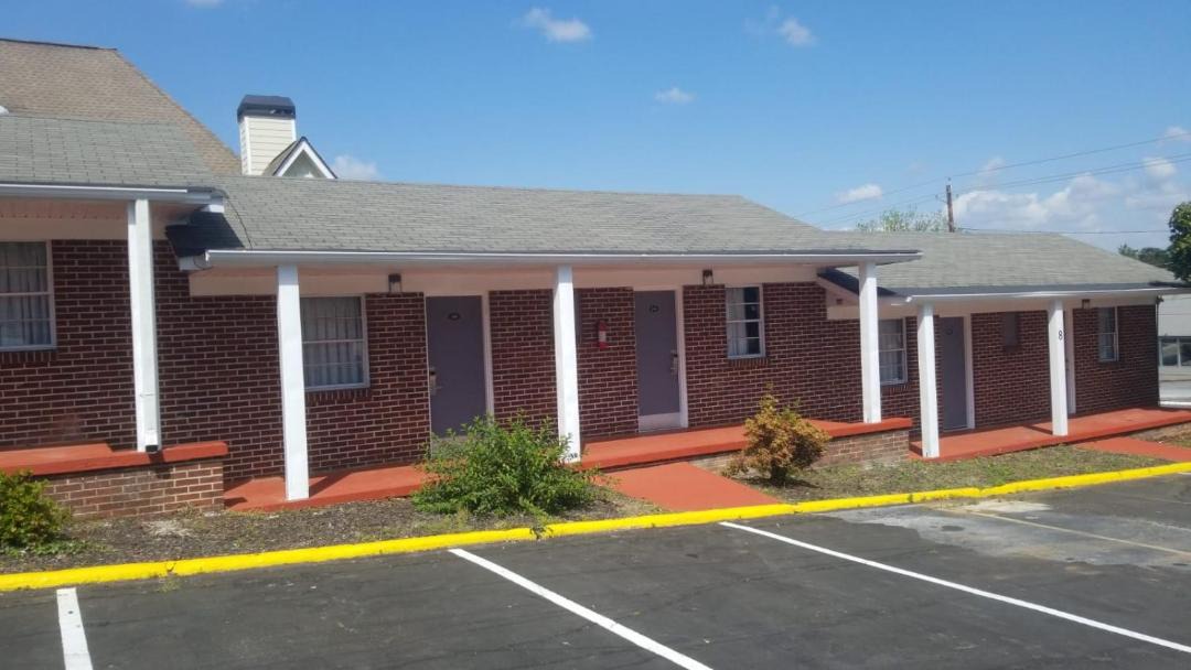 Photo of Buildings in Toccoa