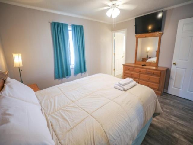 Photo of Bedroom in Carolina Beach