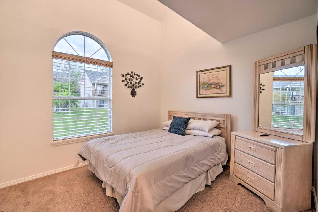 Photo of Bedroom in Table Rock