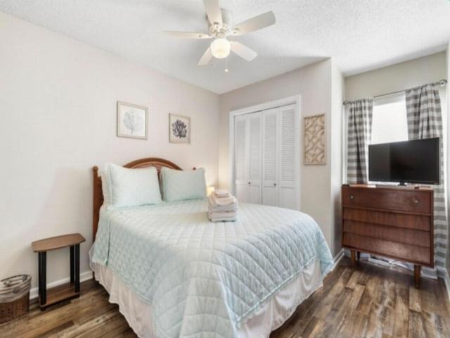 Photo of Bedroom in Carolina Beach