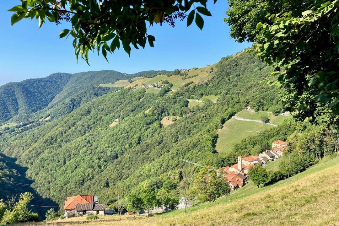 Photo of Others in Muggio