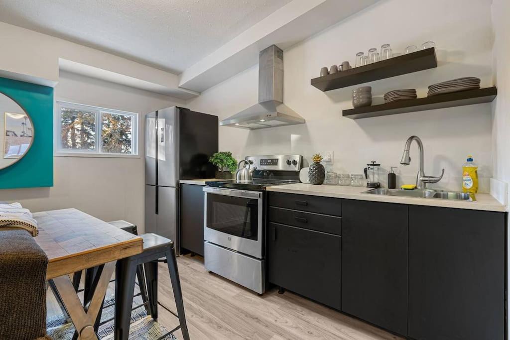 Photo of Kitchen in Sylvan Lake