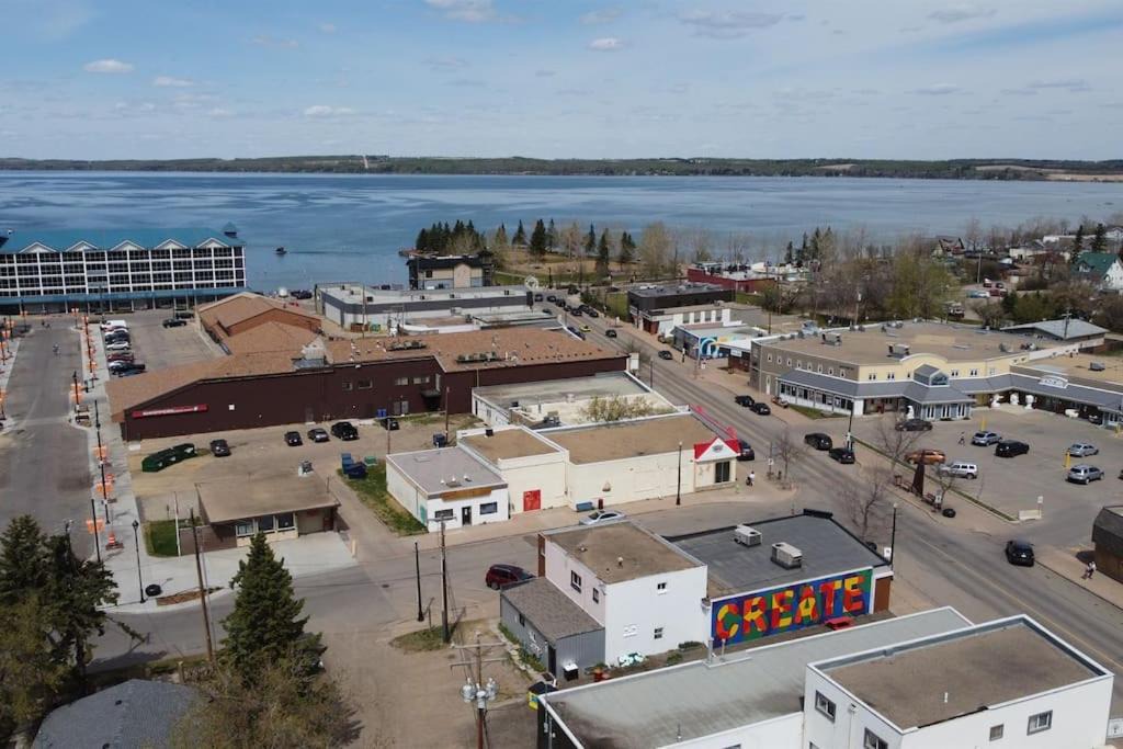Photo of Others in Sylvan Lake