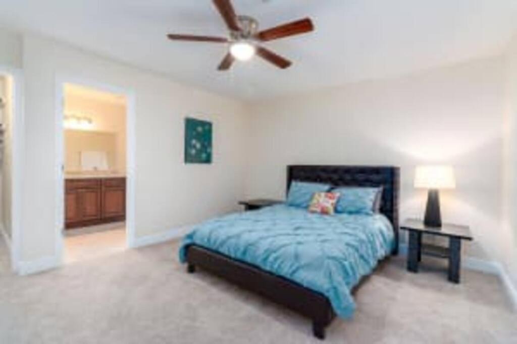 Photo of Bedroom in Bearss Plaza