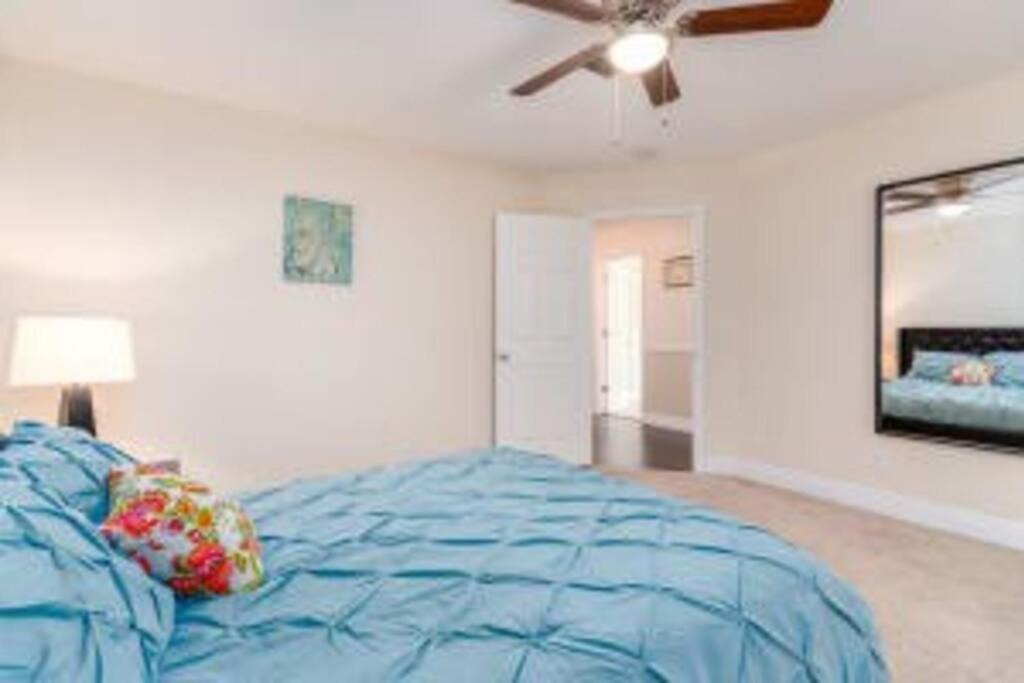 Photo of Bedroom in Bearss Plaza