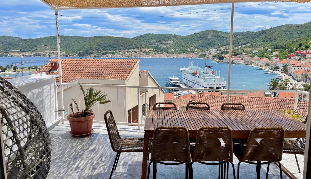 Photo of Patio Balcony in Cove Rogacic