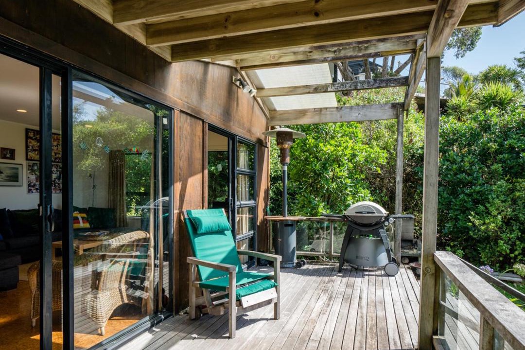 Photo of Patio Balcony in Langs Beach