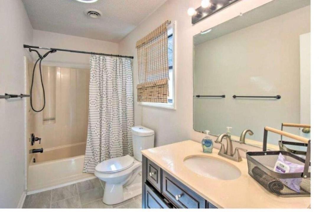 Photo of Bathroom in East Ellijay