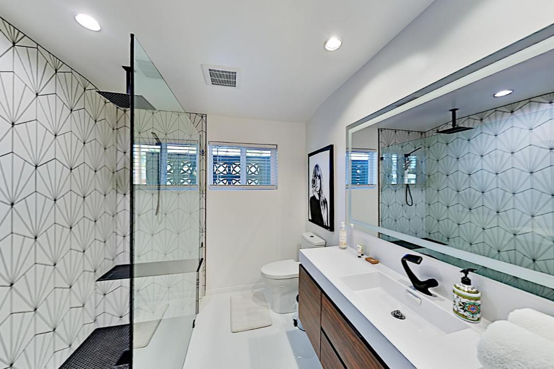 Photo of Others in Tahquitz River Estates