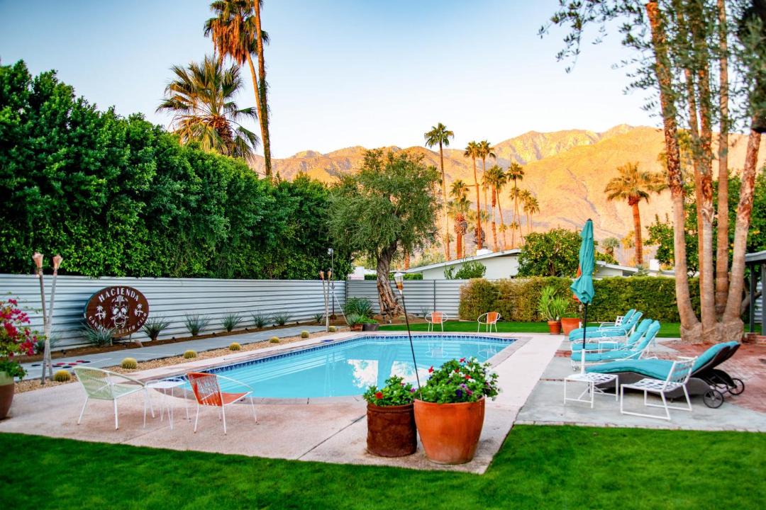 Photo of Outdoor in Tahquitz River Estates