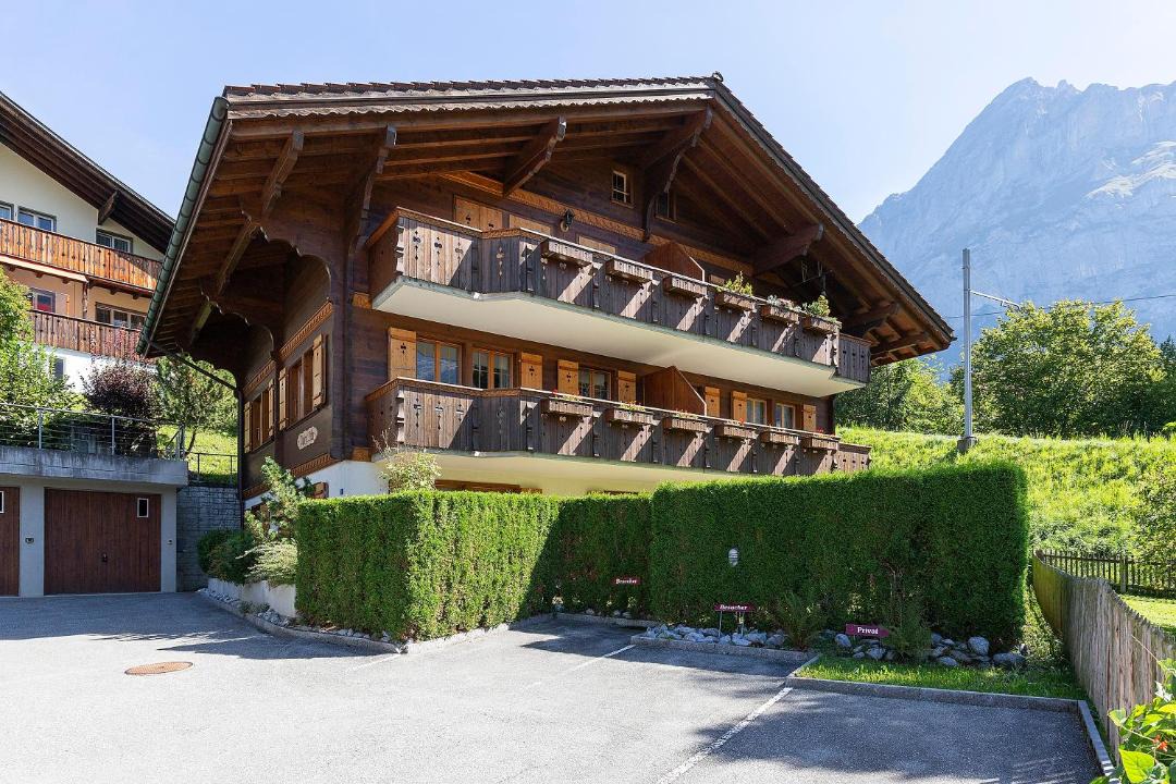 Photo of Buildings in Grindelwald
